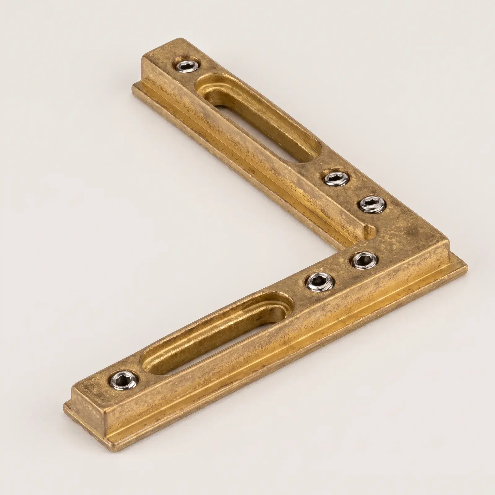 Brass Fixed Corner for Delux Header Kit